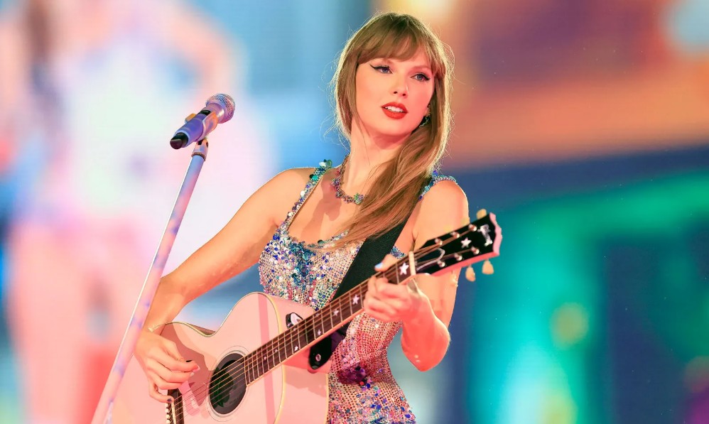ბოტები ტეილორ სვიფტის წინააღმდეგ — რატომ გაეხვა მომღერალი ახალ სკანდალში?